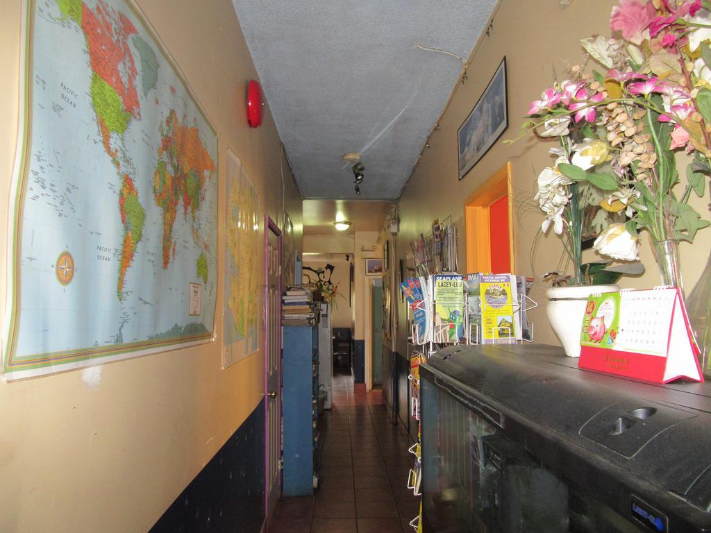 Turtle Hostel Victoria Exterior foto