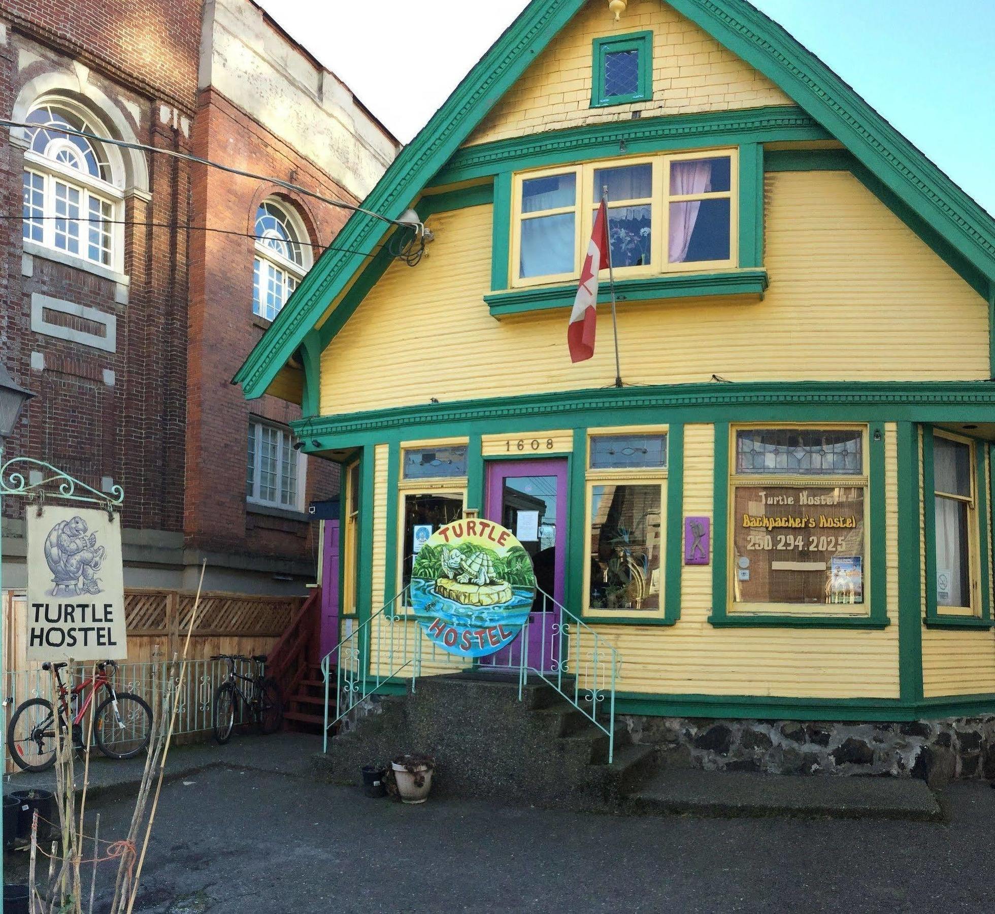 Turtle Hostel Victoria Exterior foto